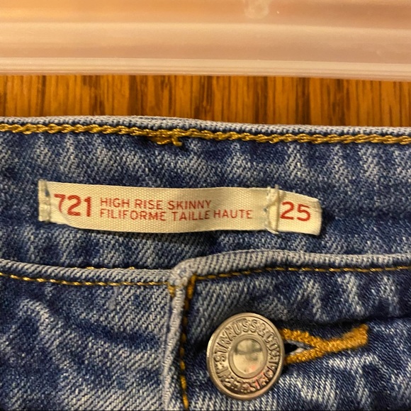 Levi’s Skinny Jeans - Picture 5 of 5